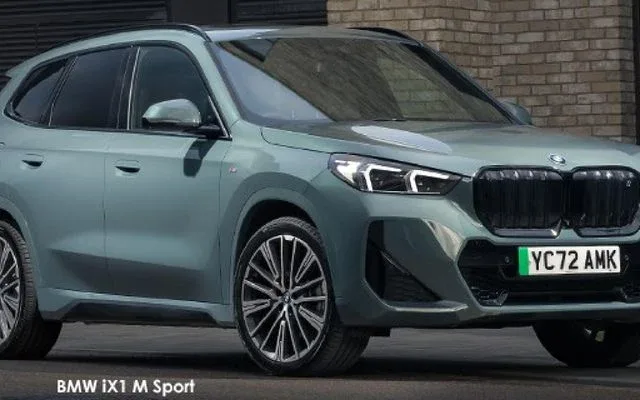 BMW iX1