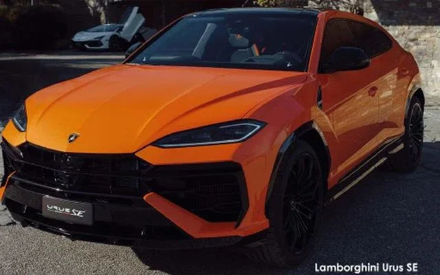 Lamborghini Urus SE July 2024