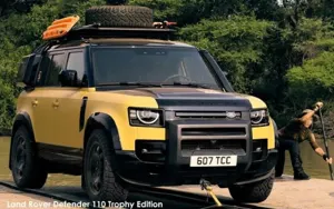 Land Rover Defender image 1