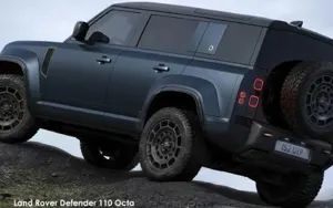 Land Rover Defender image 3