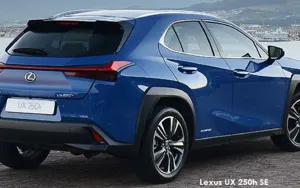 Lexus UX image 2