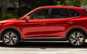 MG ZS Pro image 3