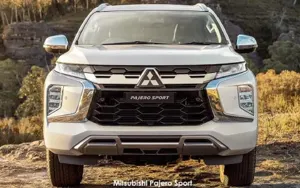 Mitsubishi Pajero Sport image 3