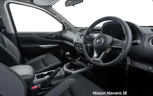 Nissan Navara image 3