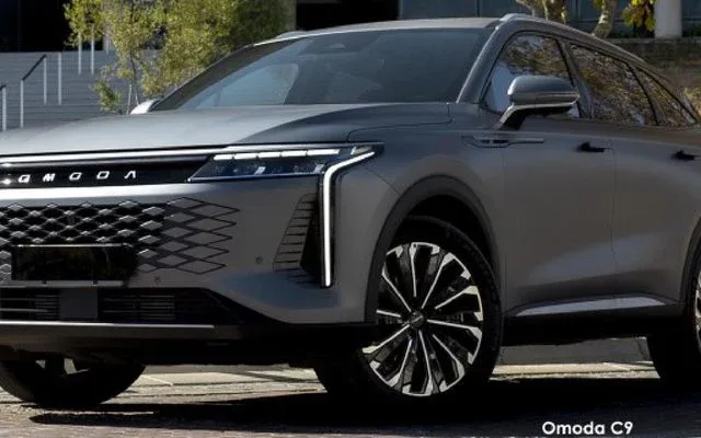 Omoda C9