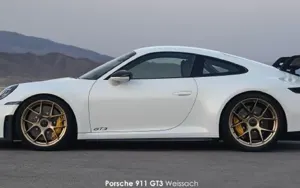 Porsche 911 image 3