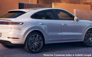 Porsche Cayenne image 2