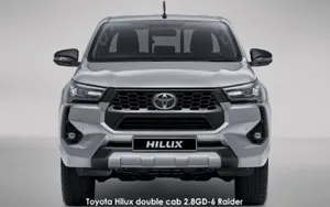 Toyota Hilux image 2