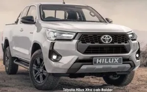 Toyota Hilux image 2