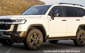 Toyota Land Cruiser 300 image 2