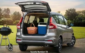 Toyota Rumion image 3