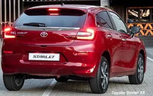 Toyota Starlet image 2