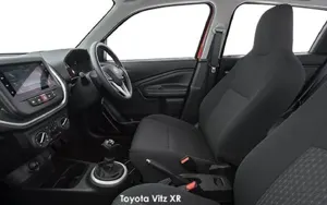 Toyota Vitz image 2
