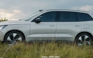 Volvo EX90 image 2