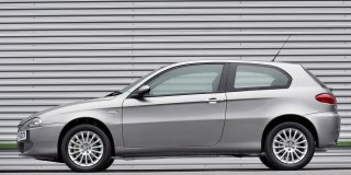 ALFA ROMEO 147 2.0 3-DOOR Distinctive July 2005
