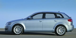 AUDI A3 2.0 FSI Ambition T/tronic