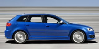 AUDI A3 SPORTBACK 2.0 TFSI Ambition S-Tronic January 2011