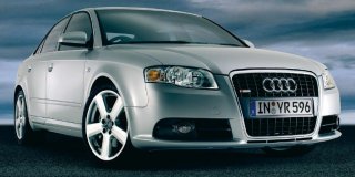 AUDI A4 SEDAN 3.2 Quattro (188kw)