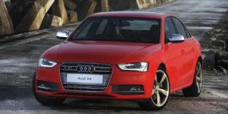 AUDI A4 SEDAN S4 3.0 TFSI Quattro S-Tronic August 2013