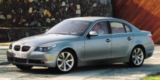 BMW 5 SERIES SEDAN 523i