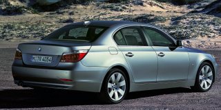BMW 5 SERIES SEDAN image 1