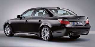 BMW 5 SERIES SEDAN image 1