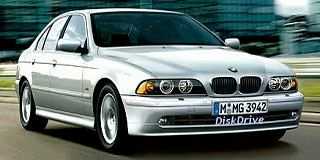 BMW 5 SERIES SEDAN image 1