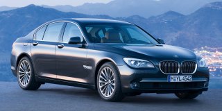 BMW 7 SERIES 740i Individual Steptronic