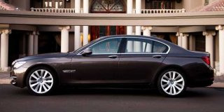 BMW 7 SERIES image 1