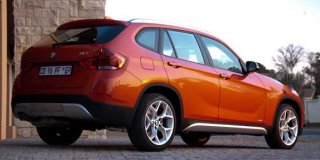 BMW X1 image 1