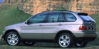 BMW X5 image 1
