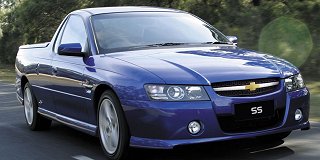 CHEVROLET LUMINA 6.0 V8 SS AT