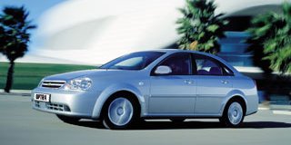 CHEVROLET OPTRA image 1