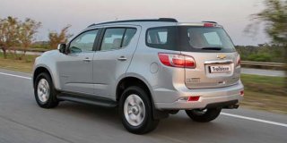 CHEVROLET TRAILBLAZER 2.8 LTZ 4x4 AT October 2012