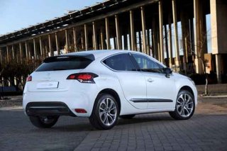 CITROEN DS4 1.6 THP 200 Sport August 2011