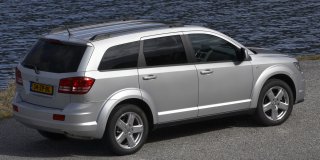 DODGE JOURNEY 2.7 V6 R/T December 2009