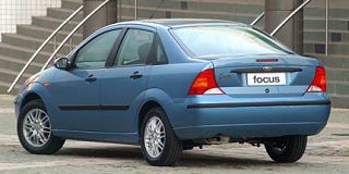 FORD FOCUS 1.6i Ambiente 4-DOOR