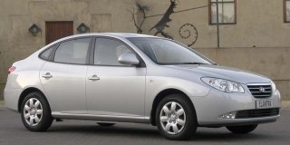 HYUNDAI ELANTRA image 1