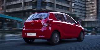 HYUNDAI i20 1.4 Fluid AT
