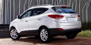 HYUNDAI ix35 2.0 CRDI Executive 4x2 April 2013