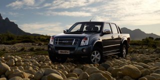 ISUZU KB image 1