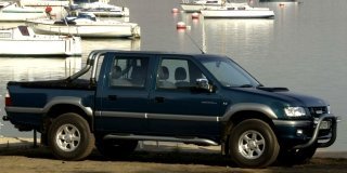 ISUZU KB 300tdi D/cab LX AT