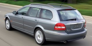 JAGUAR X-TYPE image 1