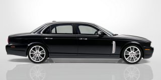 JAGUAR XJ image 1