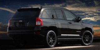 JEEP COMPASS 2.0 Altitude Limited Edition CVT January 2013