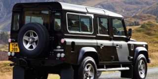 LAND ROVER DEFENDER 110 2.4 TD PUMA Multi-Purpose Le2