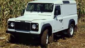 LAND ROVER DEFENDER image 1