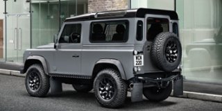 LAND ROVER DEFENDER image 1