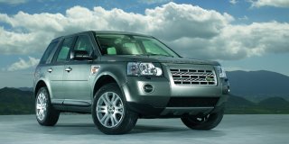 LAND ROVER FREELANDER 2 2.2 Sd4 HSE AT February 2012