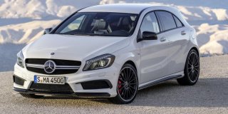 MERCEDES A-CLASS 45 AMG 4-Matic Speedshift DCT-7 August 2013